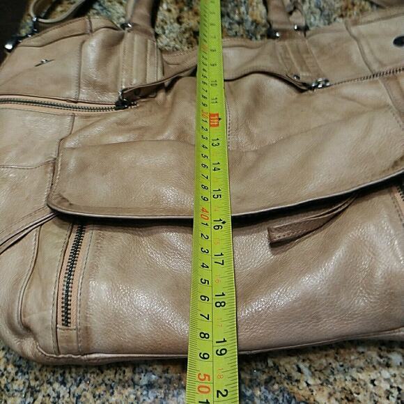 Day and Mood Handbag-Large Brown Beige Satchel with shoulder strap - Picture 15 of 16